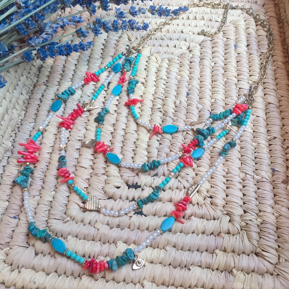 🎁FWP Ann Taylor Coral & Turquoise Necklace